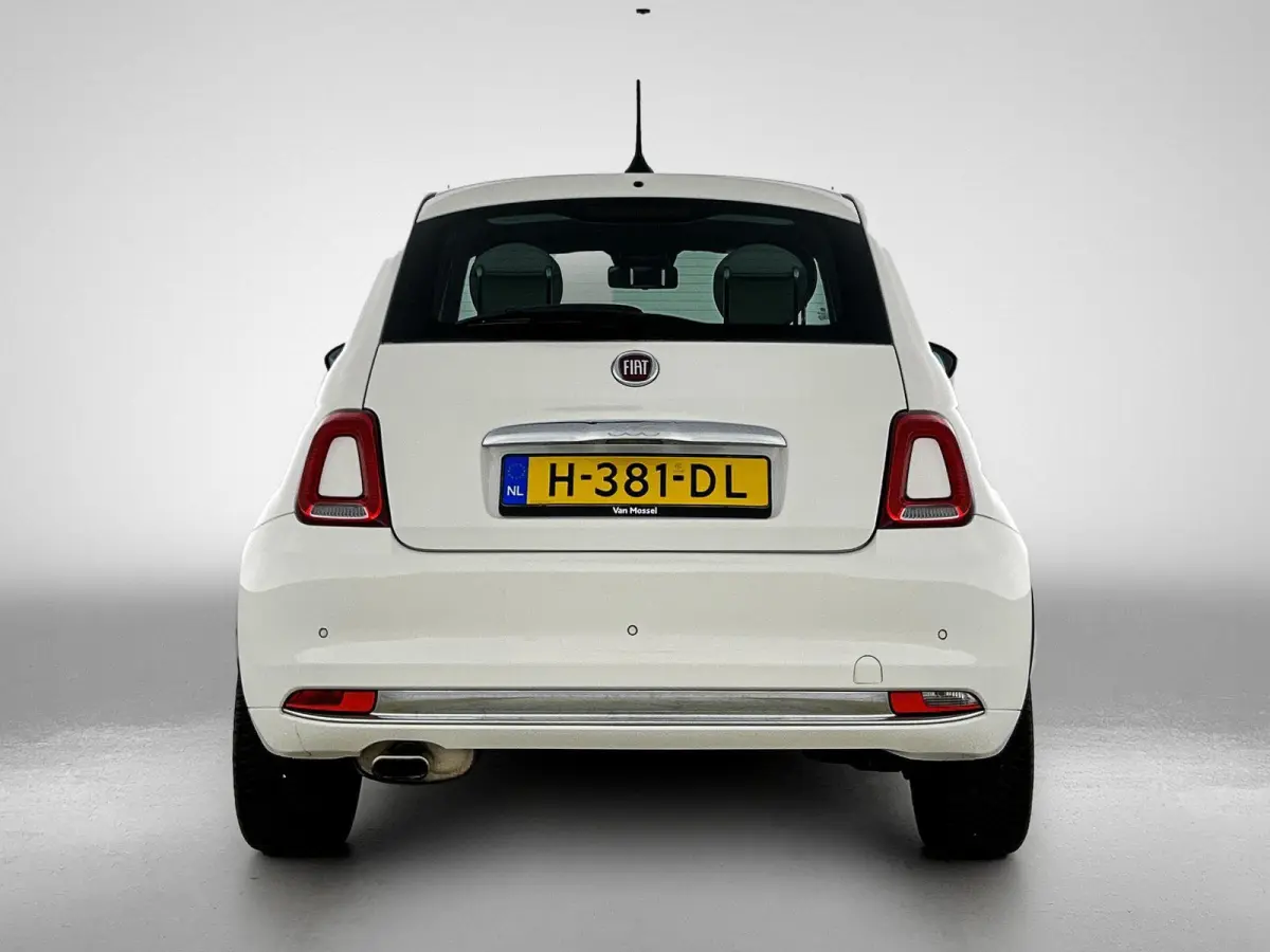 1.2 Star | PANORAMADAK | BLUETOOTH | CRUISE CONTROL | PARKEERSENSOREN ACHTER | LEDEREN BEKLEDING | LICHTMETALEN VELGEN | AIRCO | DIGITAL COCKPIT | NAVIGATIE | DAB RADIO | MULTIFUNCTIONEEL ST