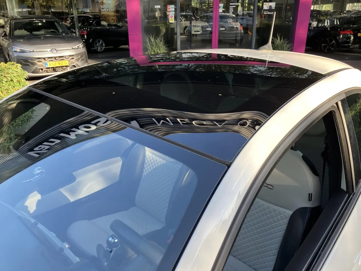 1.2 Star | WORDT VERWACHT | PANORAMADAK | BLUETOOTH | CRUISE CONTROL | PARKEERSENSOREN ACHTER | LEDEREN BEKLEDING | LICHTMETALEN VELGEN | AIRCO | DIGITAL COCKPIT | NAVIGATIE | DAB RADIO | MU
