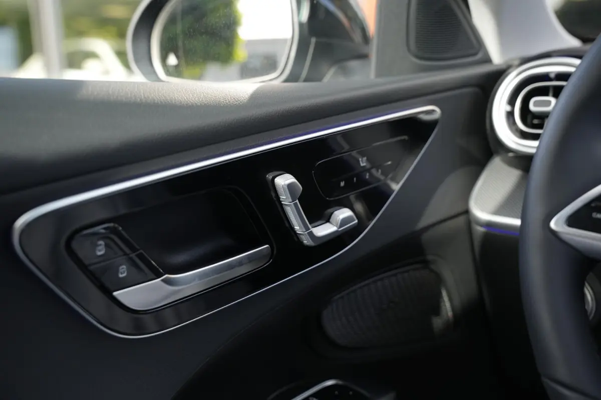 300 e Business Solution