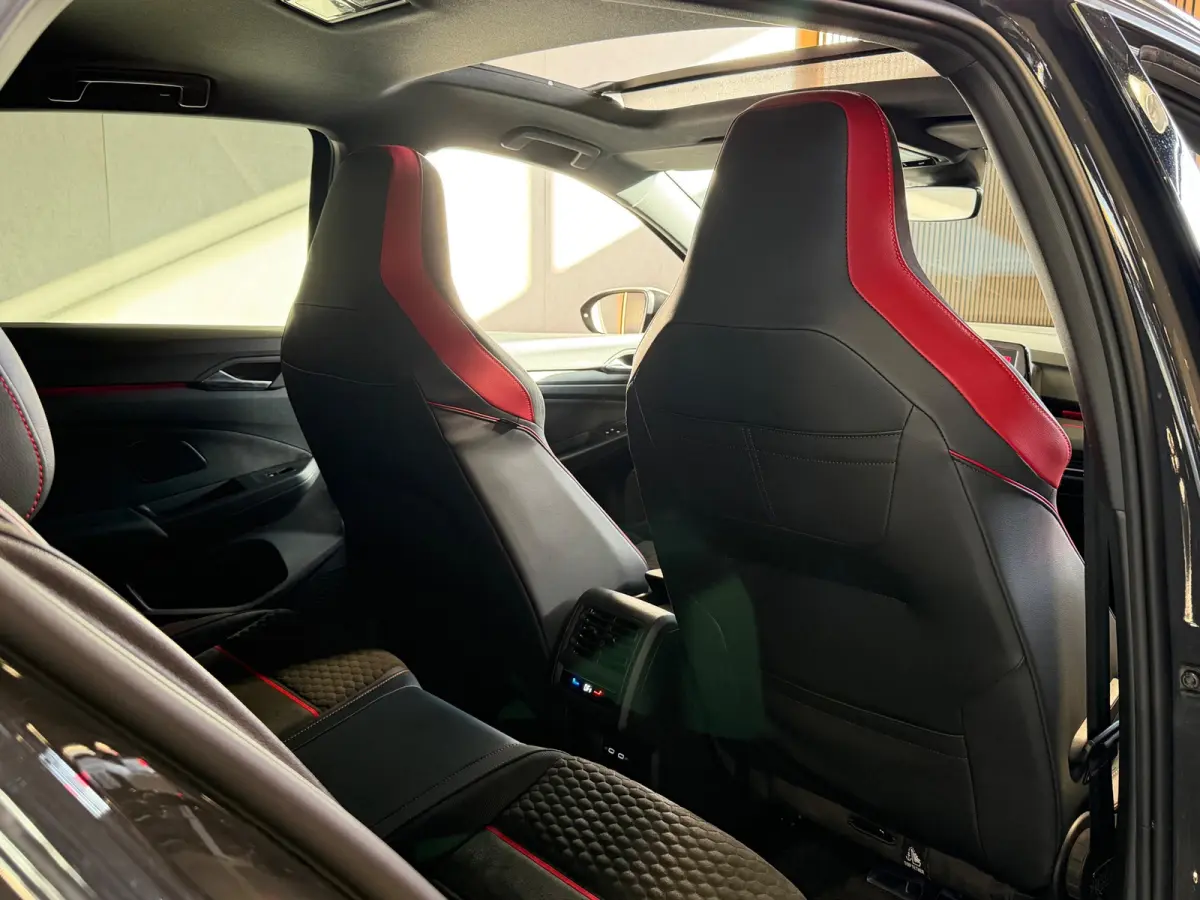 2.0 TSI GTI Clubsport Akra|PANO|HMK|Cam|Sfeer