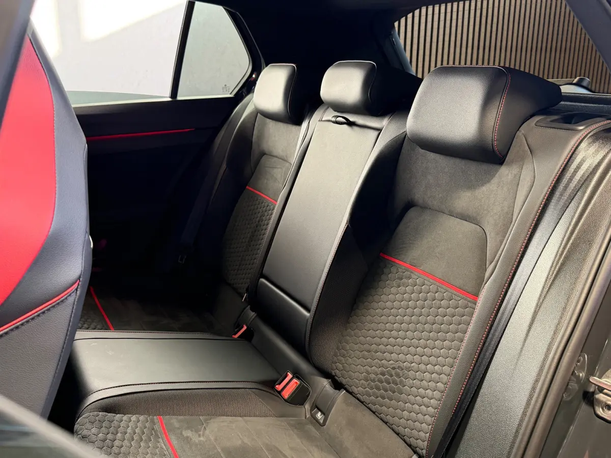 2.0 TSI GTI Clubsport Akra|PANO|HMK|Cam|Sfeer
