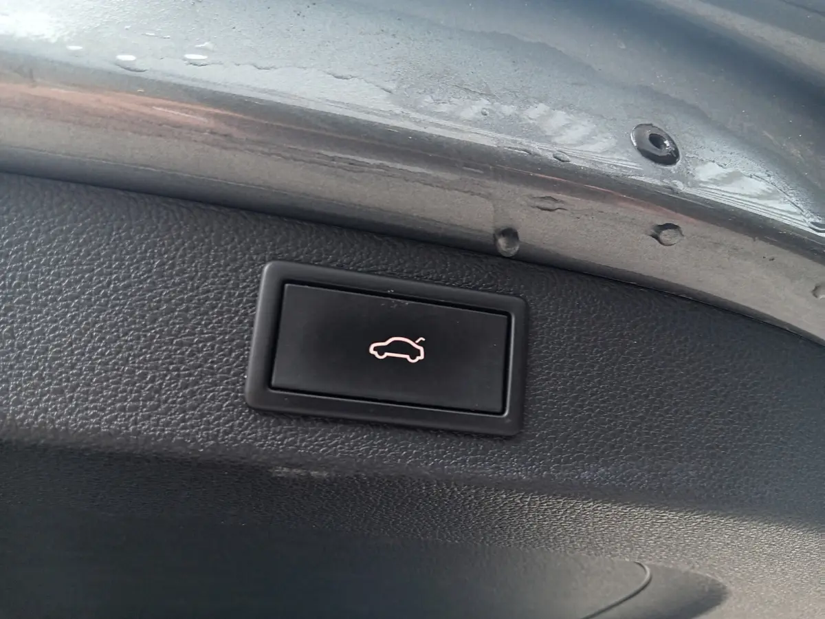 1.5 TSI Business Edition Plus 7p.TREKH,MEMORY,ELEKTR KLEP,VIRTUAL DASH,ADAPTIVE CRUISE.