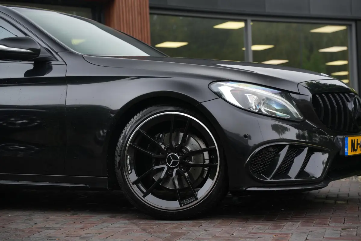 180 AMG Sport Edition AMG style Airco Cruise Navi Start/stop LED
