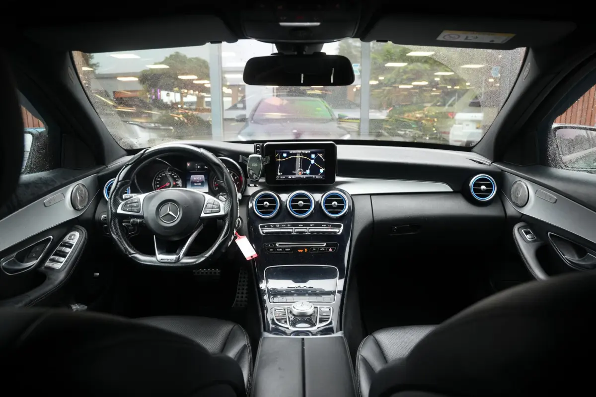 180 AMG Sport Edition AMG style Airco Cruise Navi Start/stop LED