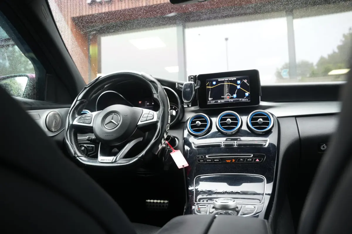 180 AMG Sport Edition AMG style Airco Cruise Navi Start/stop LED