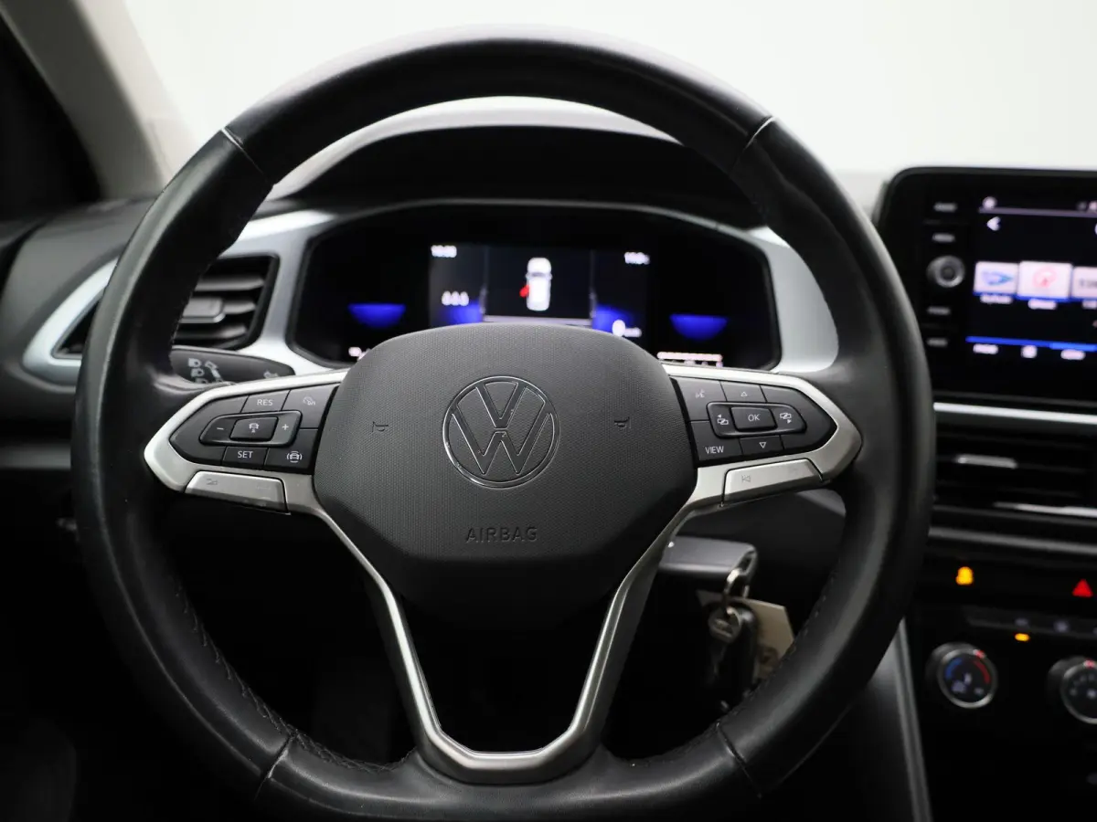 1.0 TSI Life | Trekhaak | Parkeer sensoren | Virtual cockpit | DAB | Cruise control | Bluetooth | Airco | Apple carplay / Android auto |