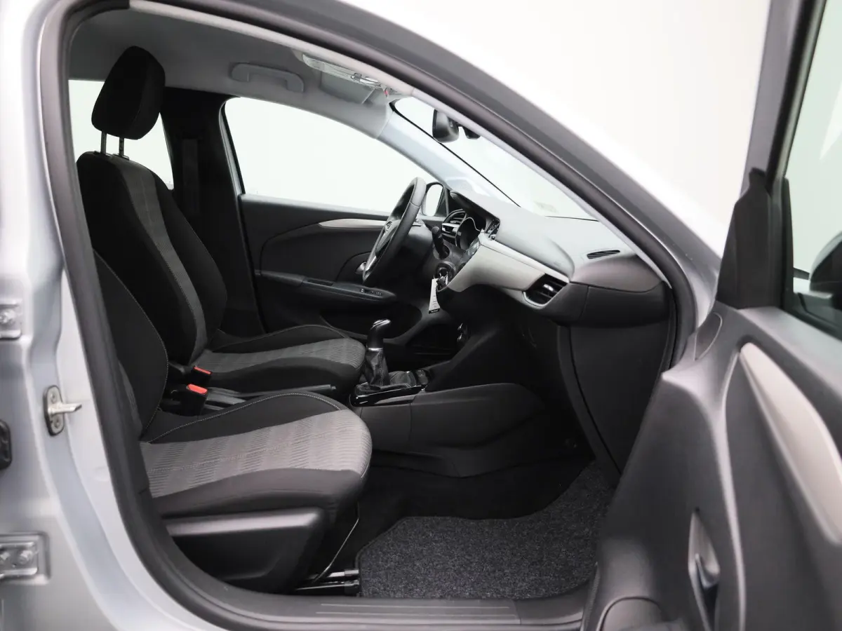 1.2 Level 2 | Bluetooth | Apple Carplay / Android Auto | Cruise Control | Airco | DAB | Lichtmetalen Velgen |