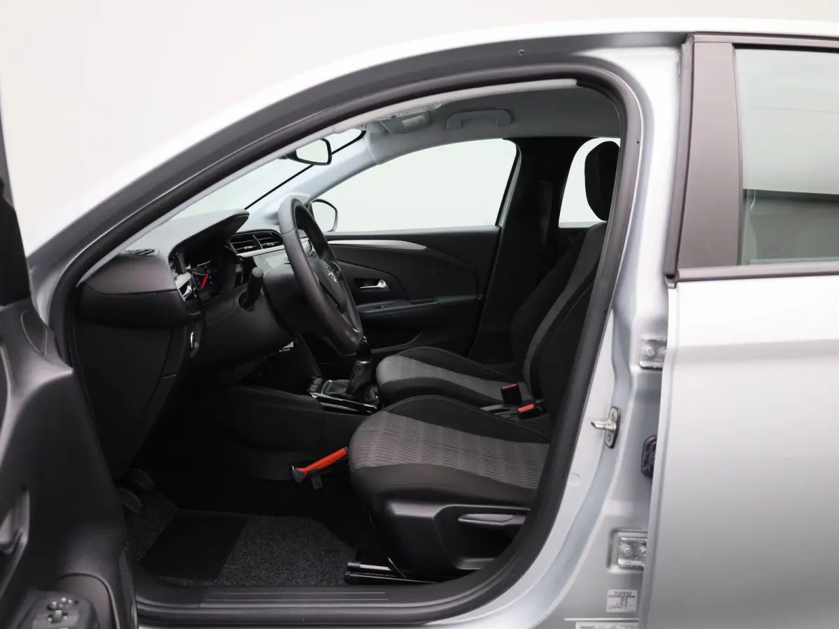 1.2 Level 2 | Bluetooth | Apple Carplay / Android Auto | Cruise Control | Airco | DAB | Lichtmetalen Velgen |