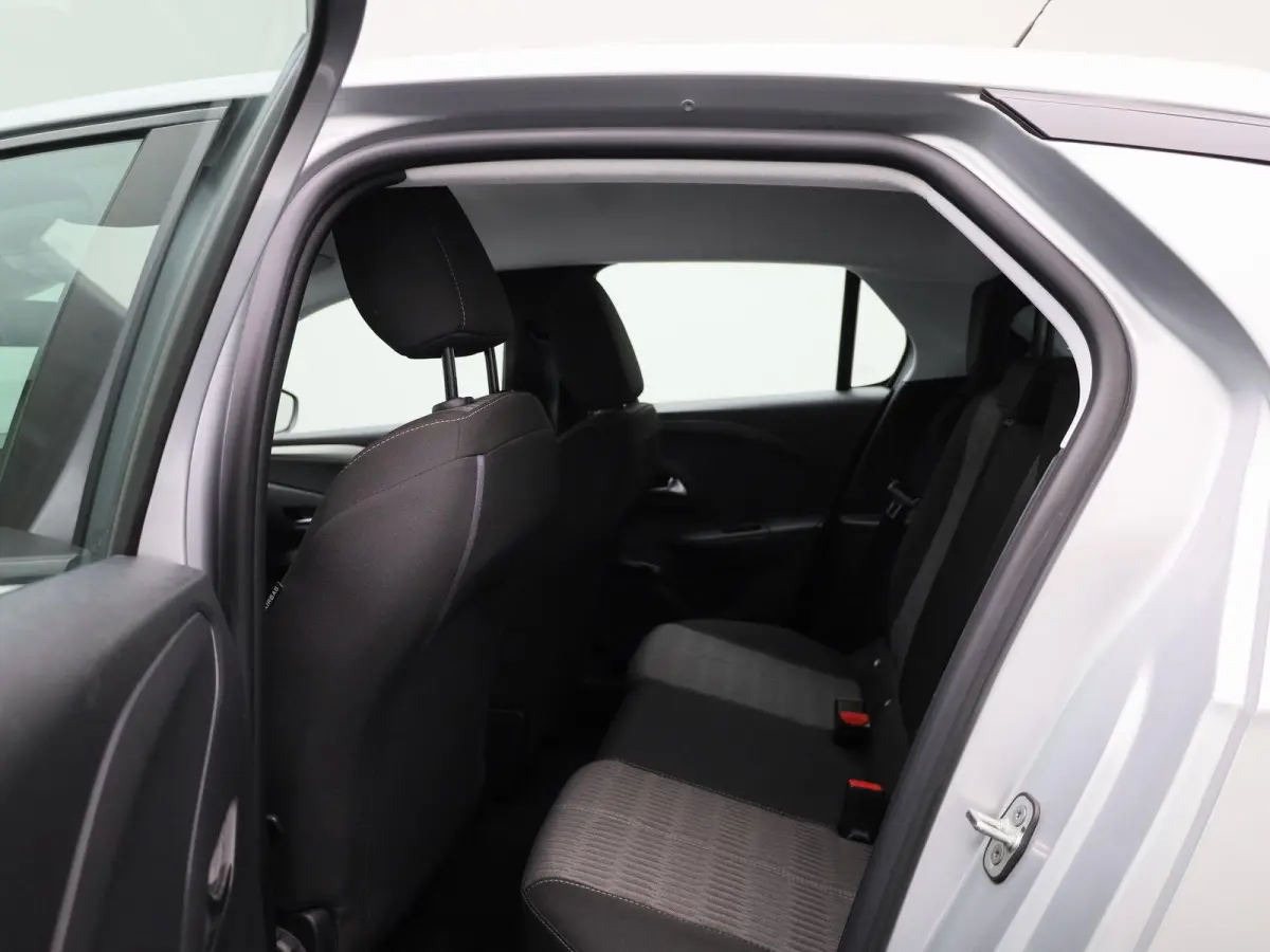 1.2 Level 2 | Bluetooth | Apple Carplay / Android Auto | Cruise Control | Airco | DAB | Lichtmetalen Velgen |