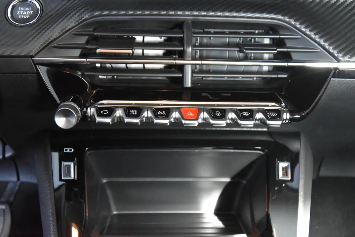 EV 50 kWh Navi Apple Cruise Dealer onderh NAP