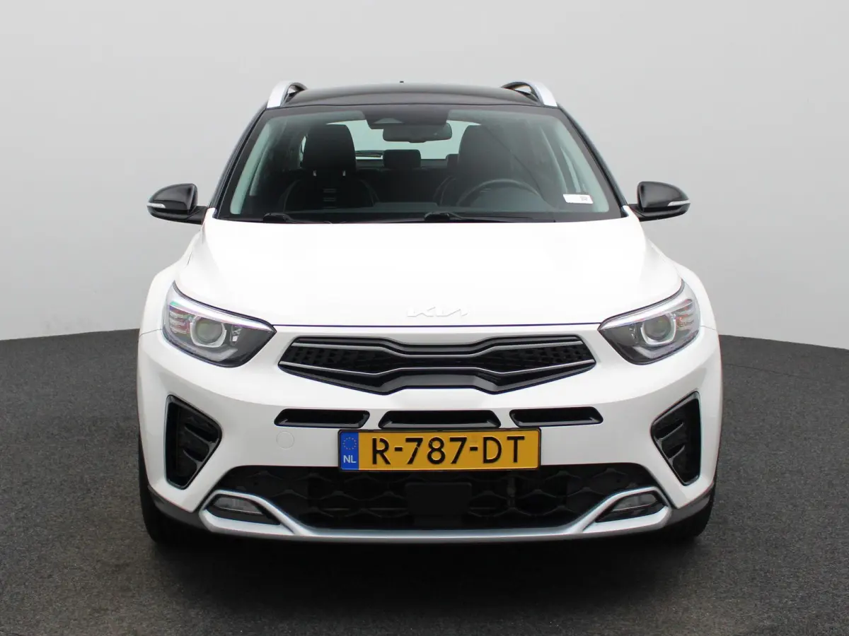 1.0 T-GDi MHEV GT-Line | Navigatie | Apple Carplay/ Android Auto | Half Leder | Trekhaak | Stoel/Stuur verwarming | Climate control | Parkeer sensoren | Camera | Cruise Control | LMV |