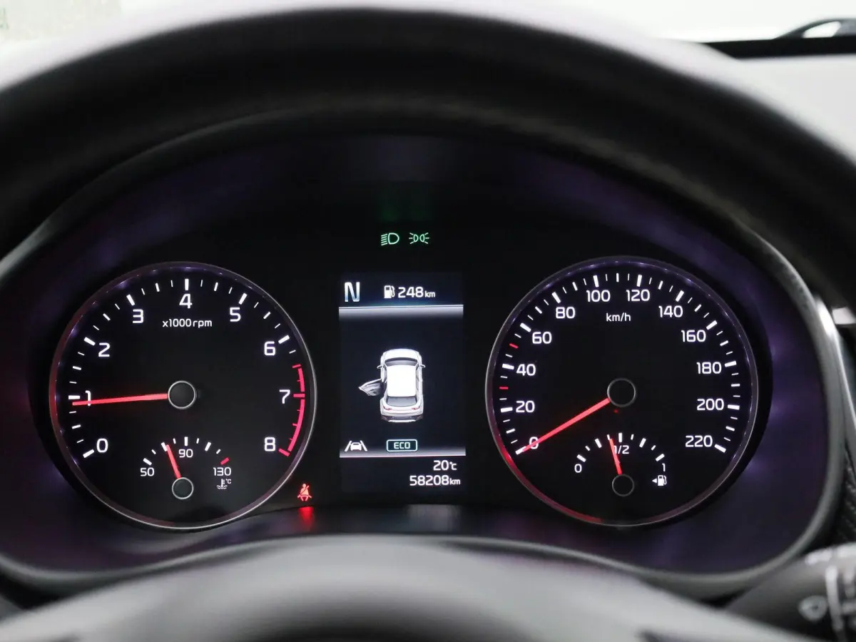 1.0 T-GDi MHEV GT-Line | Navigatie | Apple Carplay/ Android Auto | Half Leder | Trekhaak | Stoel/Stuur verwarming | Climate control | Parkeer sensoren | Camera | Cruise Control | LMV |