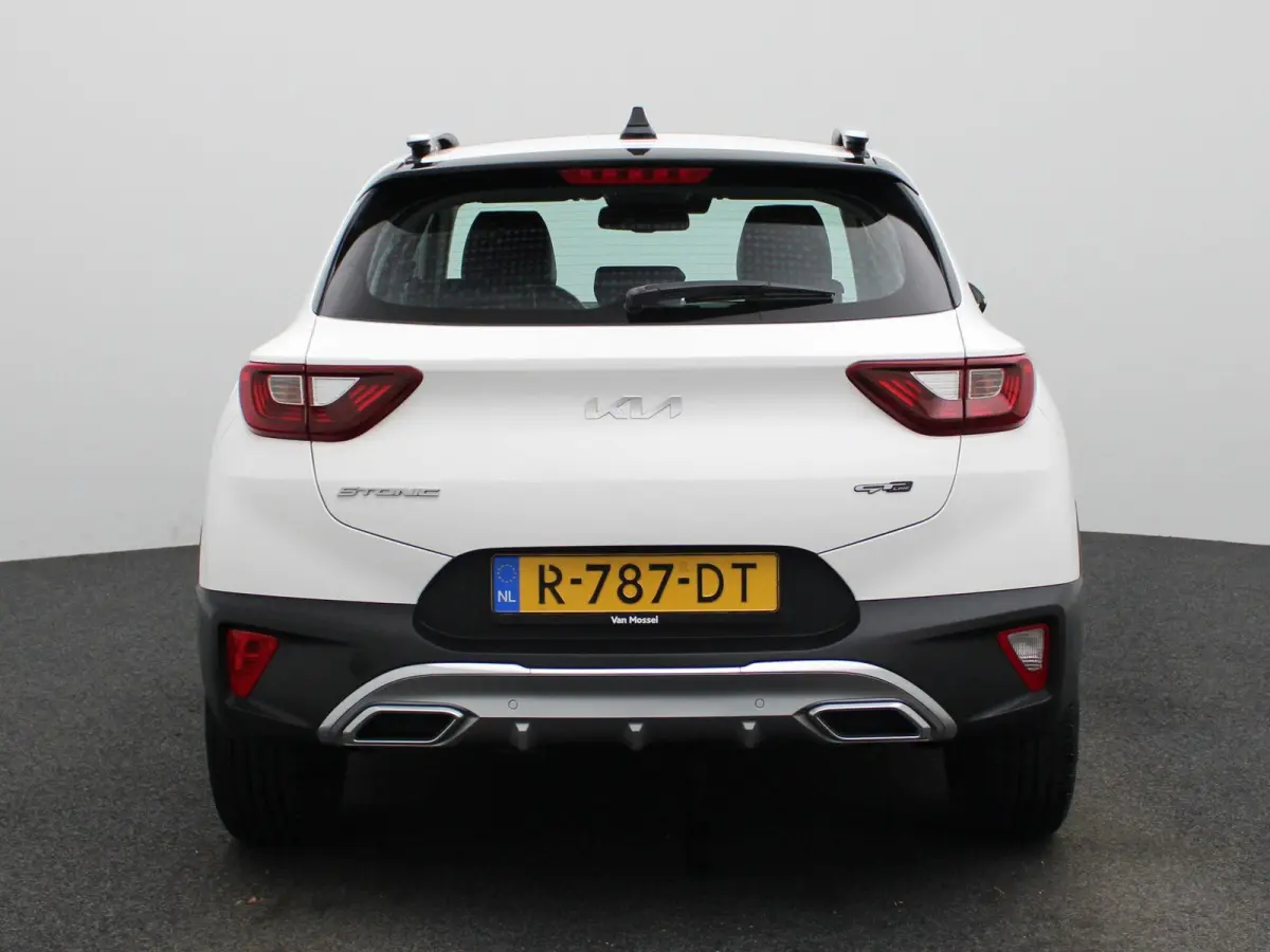 1.0 T-GDi MHEV GT-Line | Navigatie | Apple Carplay/ Android Auto | Half Leder | Trekhaak | Stoel/Stuur verwarming | Climate control | Parkeer sensoren | Camera | Cruise Control | LMV |