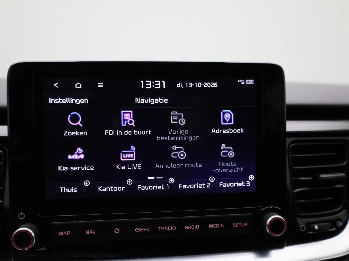 1.0 T-GDi MHEV GT-Line | Navigatie | Apple Carplay/ Android Auto | Half Leder | Trekhaak | Stoel/Stuur verwarming | Climate control | Parkeer sensoren | Camera | Cruise Control | LMV |