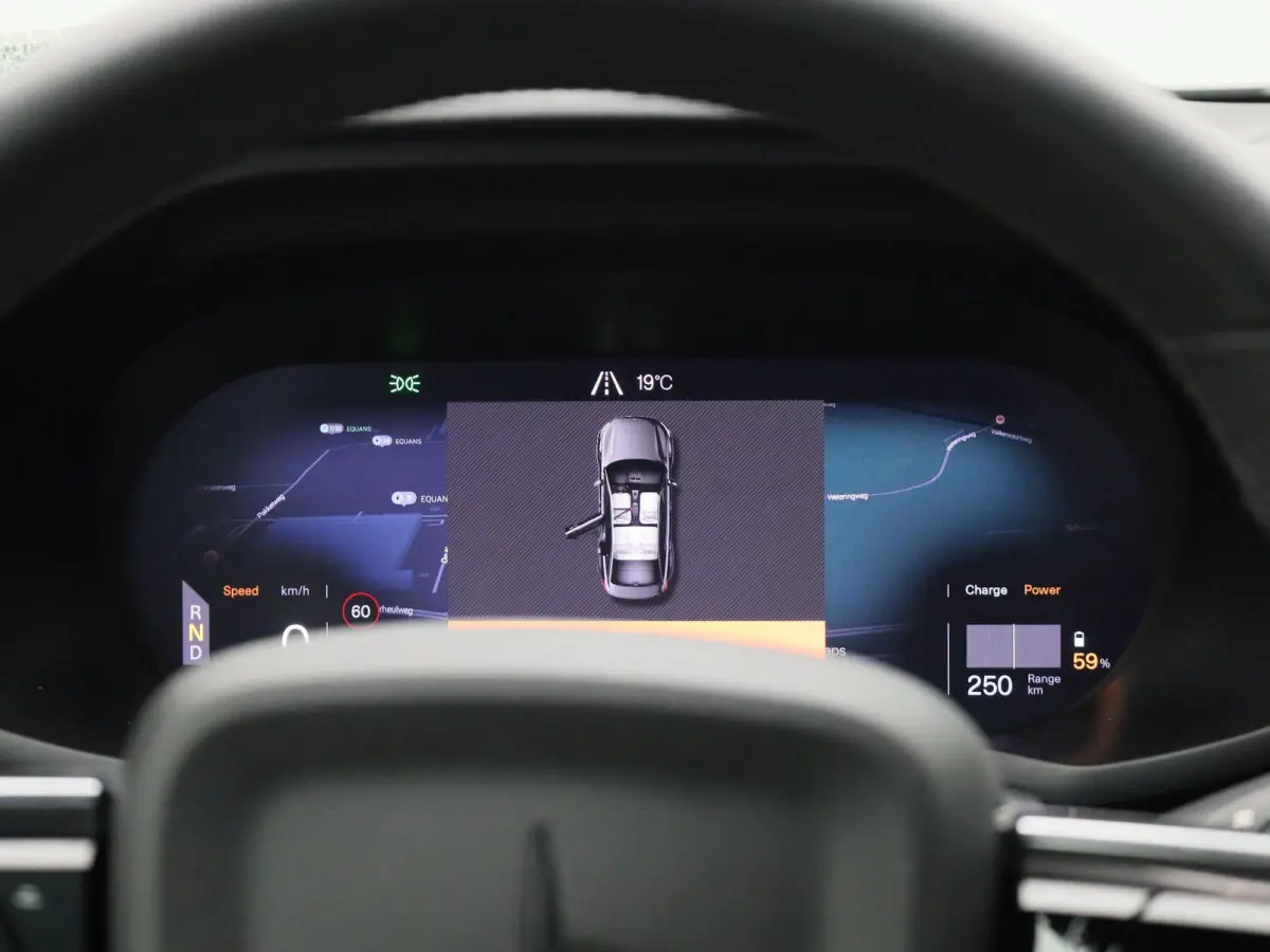 Long Range Single Motor | Automaat | Panorama dak | Virtual cockpit | Stoel/Stuur verwarming | Harman Kardon | Memory seat | Apple carplay/Android auto | Navigatie | Climate control | LMV | 