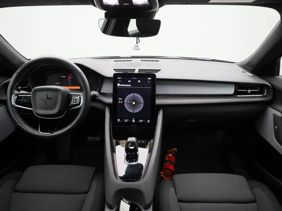 Long Range Single Motor | Automaat | Panorama dak | Virtual cockpit | Stoel/Stuur verwarming | Harman Kardon | Memory seat | Apple carplay/Android auto | Navigatie | Climate control | LMV | 