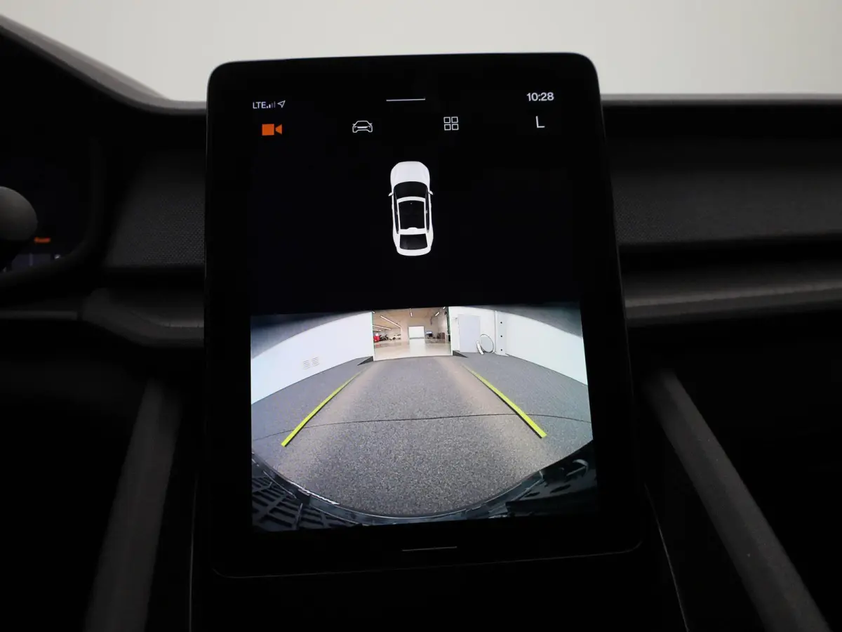 Long Range Single Motor | Automaat | Panorama dak | Virtual cockpit | Stoel/Stuur verwarming | Harman Kardon | Memory seat | Apple carplay/Android auto | Navigatie | Climate control | LMV | 