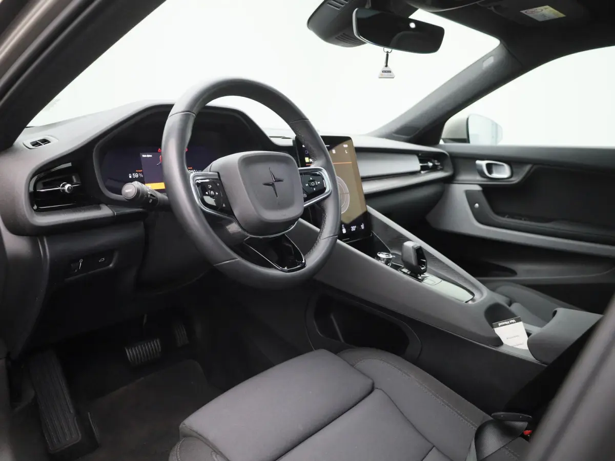 Long Range Single Motor | Automaat | Panorama dak | Virtual cockpit | Stoel/Stuur verwarming | Harman Kardon | Memory seat | Apple carplay/Android auto | Navigatie | Climate control | LMV | 