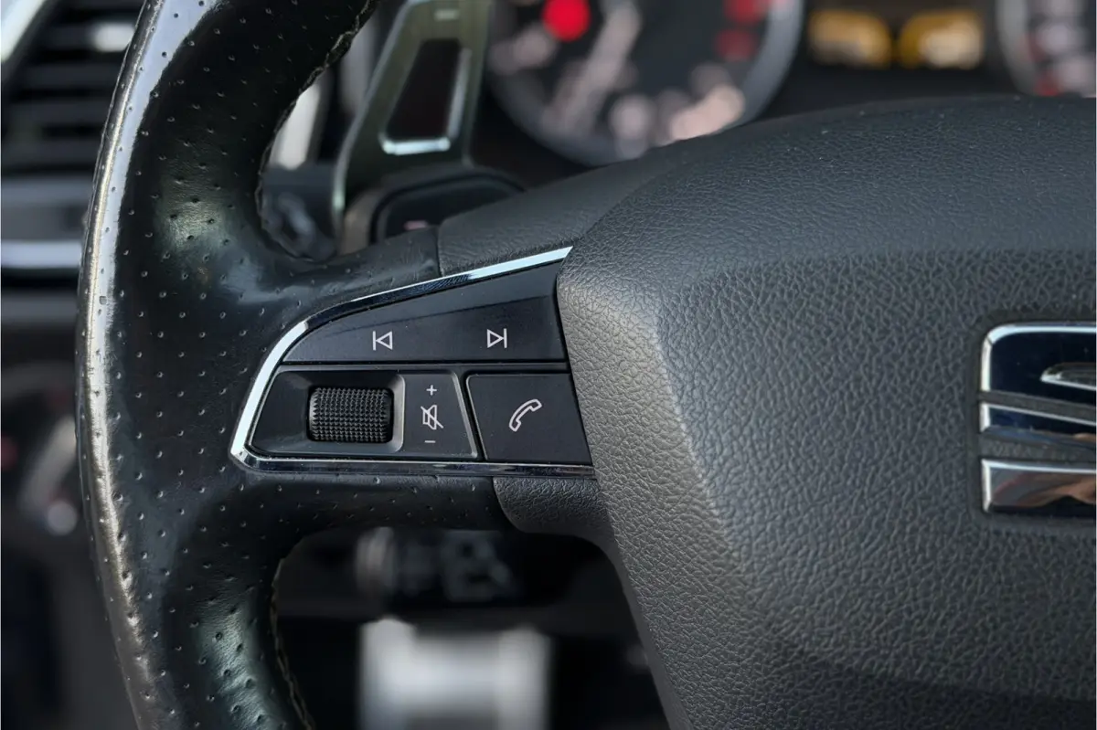 2.0 TSI Cupra 290 | SEAT Sound | Stoelverwarming | 19'' Inch | Adaptieve Cruise
