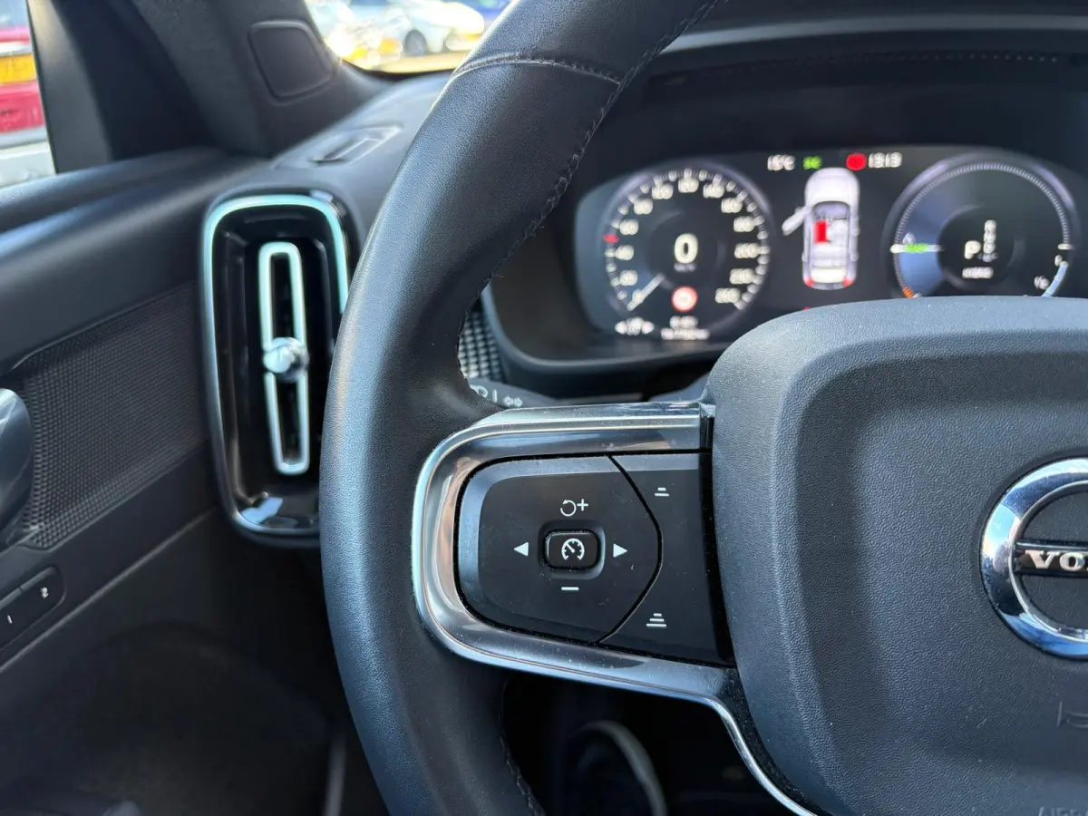 1.5 T4 R-Design Trekhaak/Memory-stoel/Panoramadak/Carplay-Android-auto/360camera