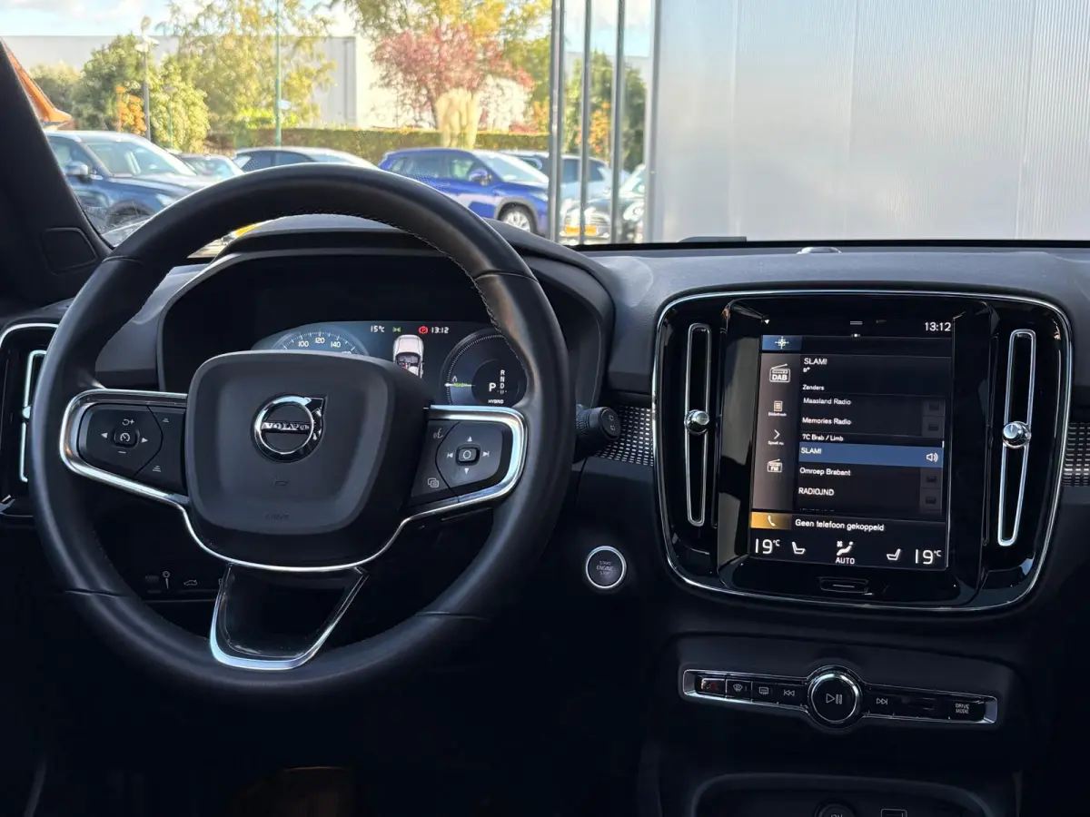 1.5 T4 R-Design Trekhaak/Memory-stoel/Panoramadak/Carplay-Android-auto/360camera