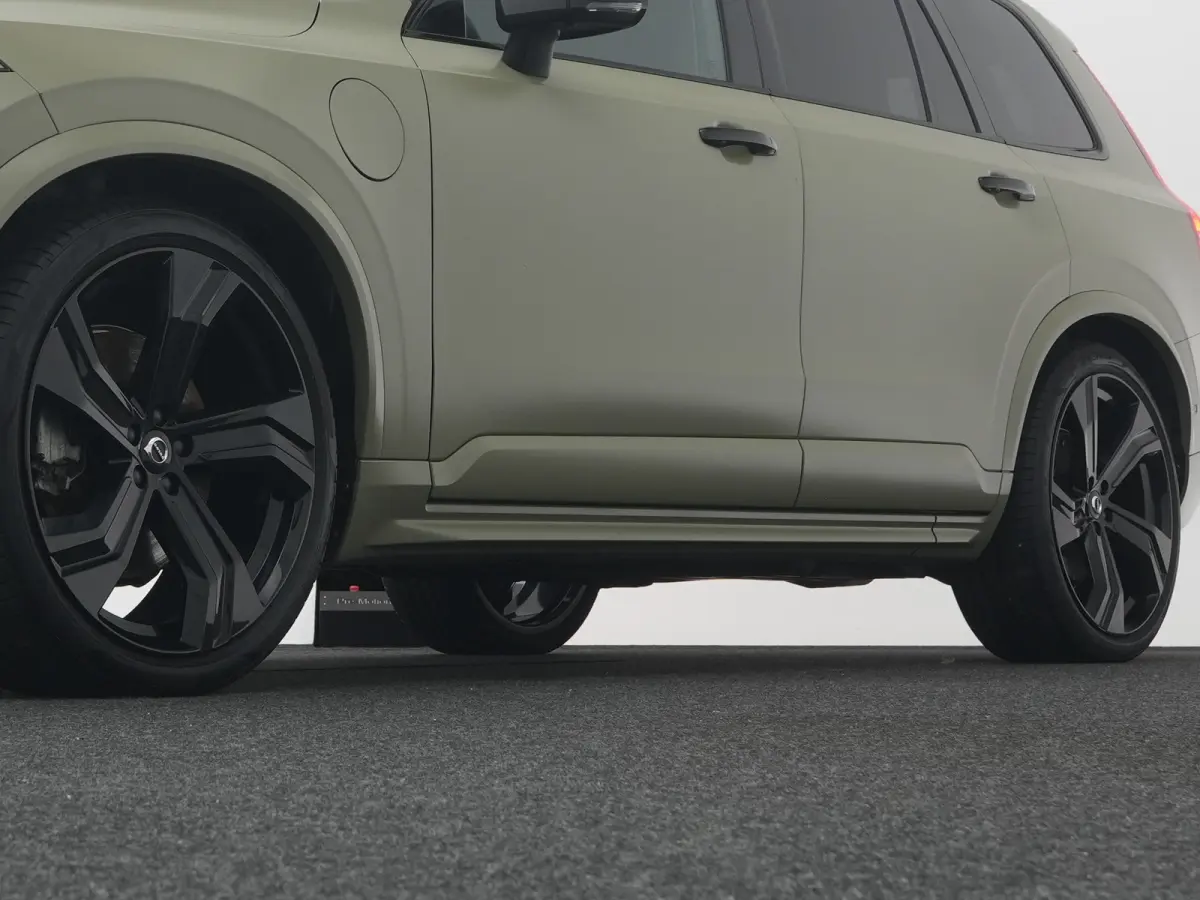 T8 Recharge AWD R-Design | Long Range | Wrap | Luchtvering | Bowers & Wilkins | 360° Camera | Head-Up | Panoramadak | Trekhaak