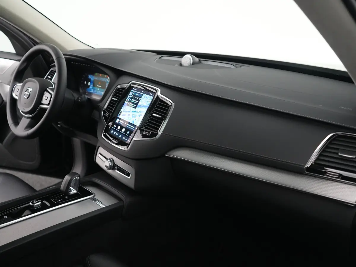 T8 Recharge AWD R-Design | Long Range | Wrap | Luchtvering | Bowers & Wilkins | 360° Camera | Head-Up | Panoramadak | Trekhaak