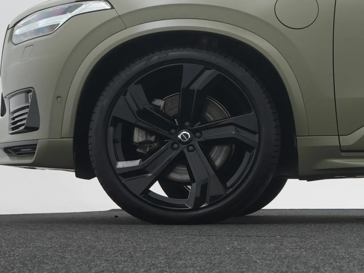 T8 Recharge AWD R-Design | Long Range | Wrap | Luchtvering | Bowers & Wilkins | 360° Camera | Head-Up | Panoramadak | Trekhaak