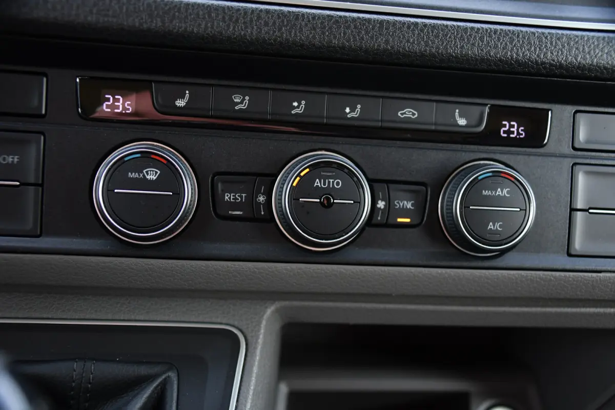 35 2.0 TDI L4H3 4Motion Black Edition Full Options! Camera, Adaptieve Cruise, Carplay, 2 x Schuifdeur, LED, Automaat, Dodehoek, Uniek!