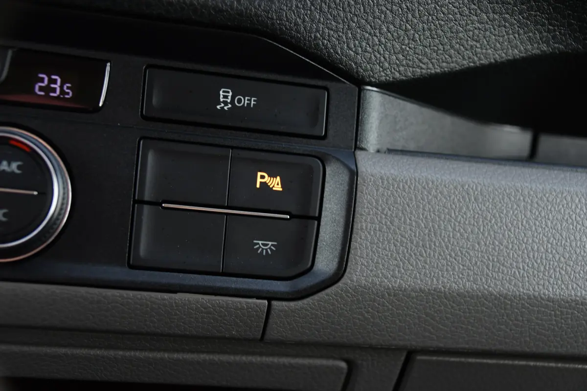 35 2.0 TDI L4H3 4Motion Black Edition Full Options! Camera, Adaptieve Cruise, Carplay, 2 x Schuifdeur, LED, Automaat, Dodehoek, Uniek!