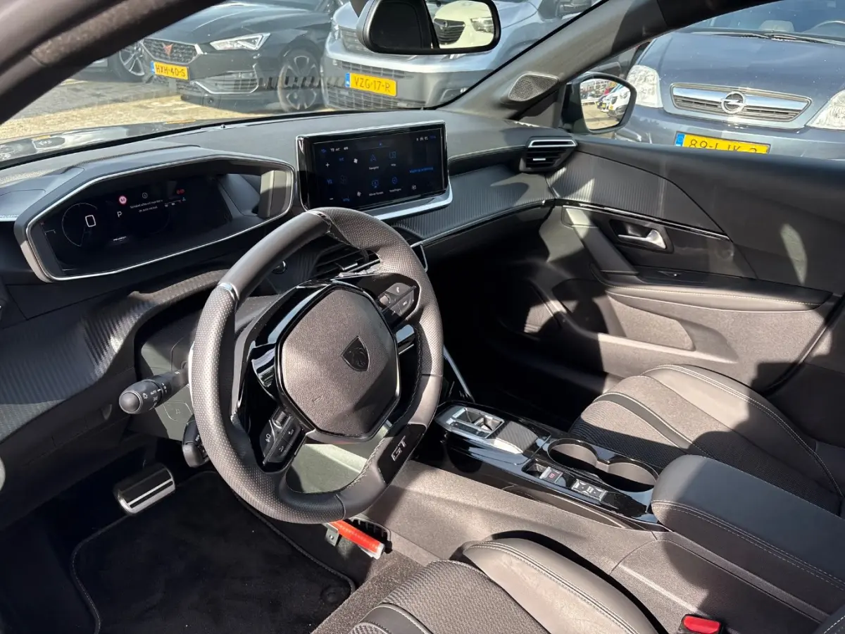 1.2 Hybrid 110 e-DCS6 GT tot 8 Jaar Garantie! | Navigatie | 360 Camera | Climate Control | Dodehoekdetectie | !!