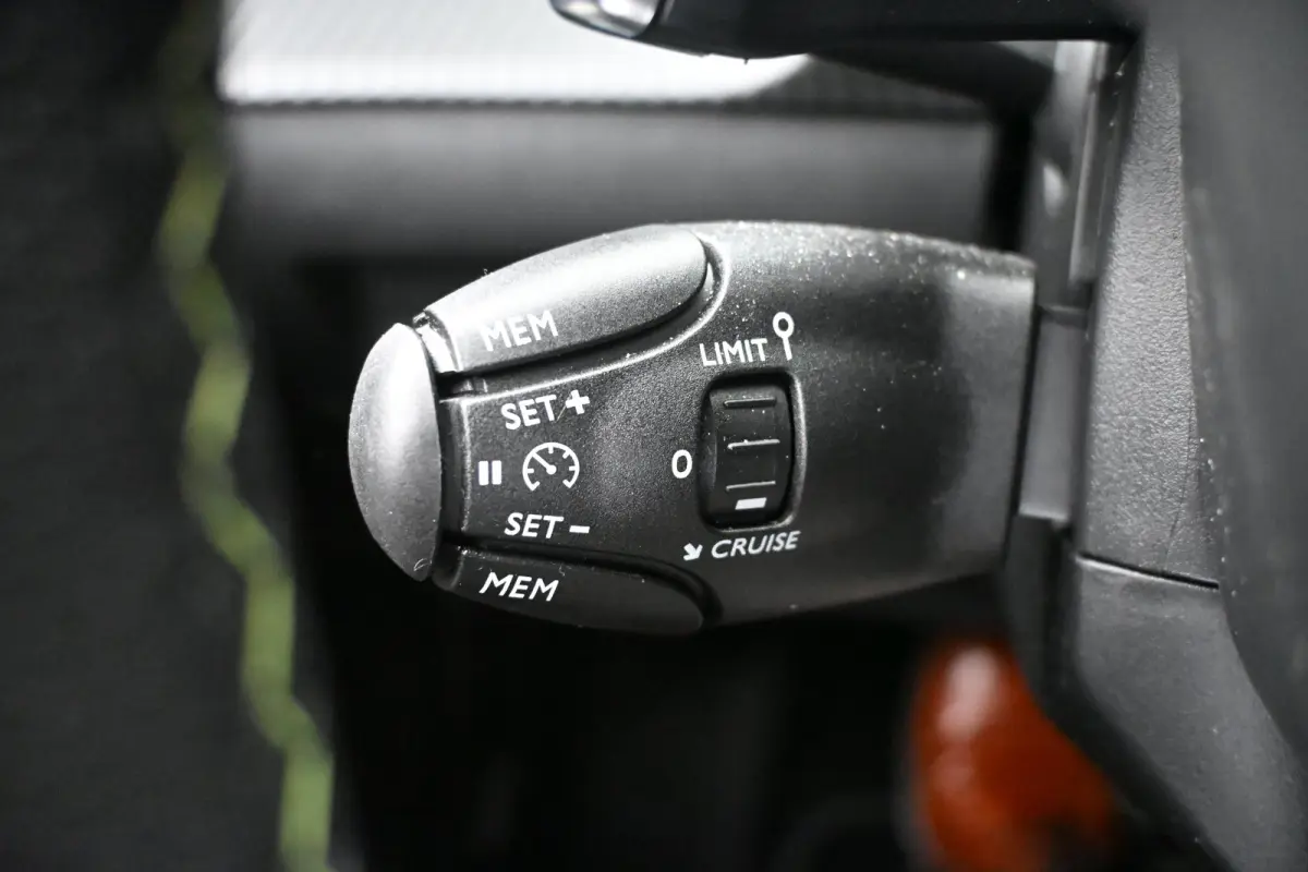 1.2 Hybrid 110 e-DCS6 GT tot 8 Jaar Garantie! | Navigatie | 360 Camera | Climate Control | Dodehoekdetectie | !!
