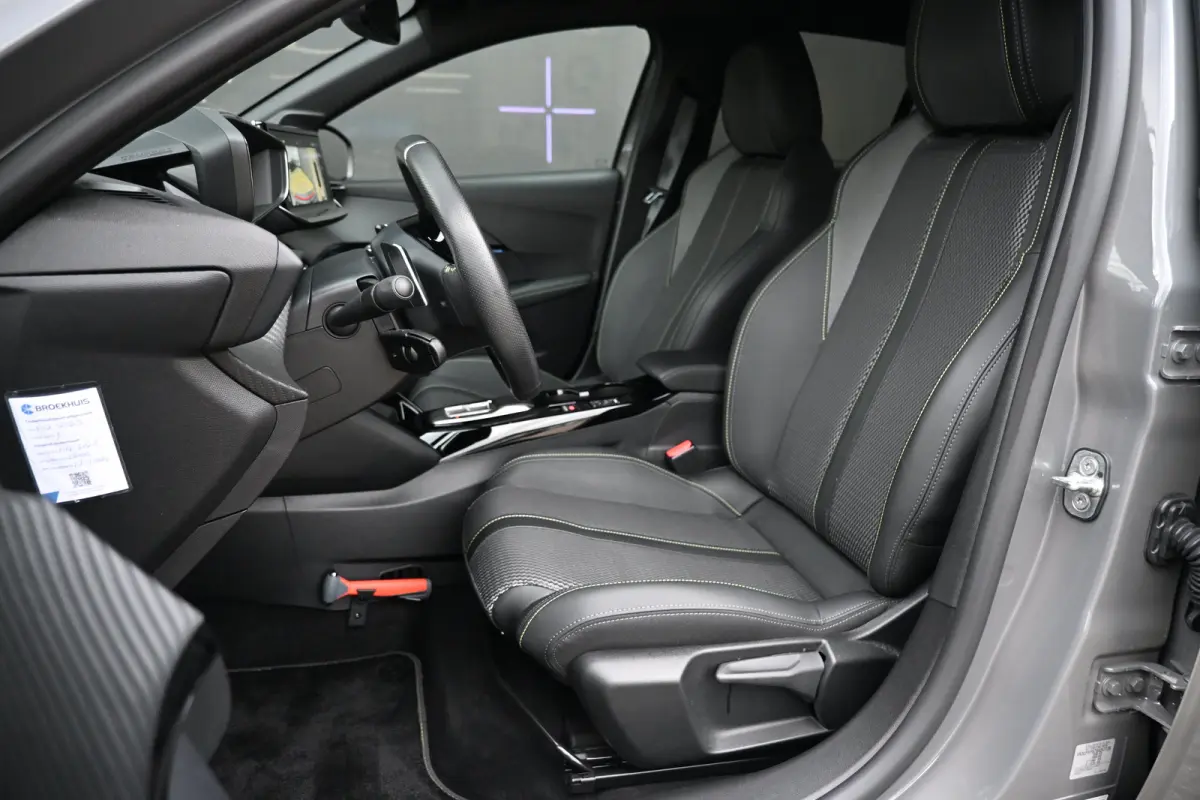 1.2 Hybrid 110 e-DCS6 GT tot 8 Jaar Garantie! | Navigatie | 360 Camera | Climate Control | Dodehoekdetectie | !!