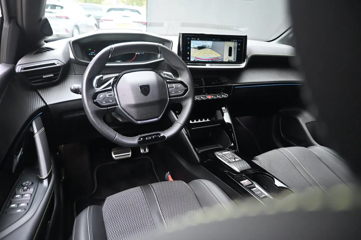 1.2 Hybrid 110 e-DCS6 GT tot 8 Jaar Garantie! | Navigatie | 360 Camera | Climate Control | Dodehoekdetectie | !!
