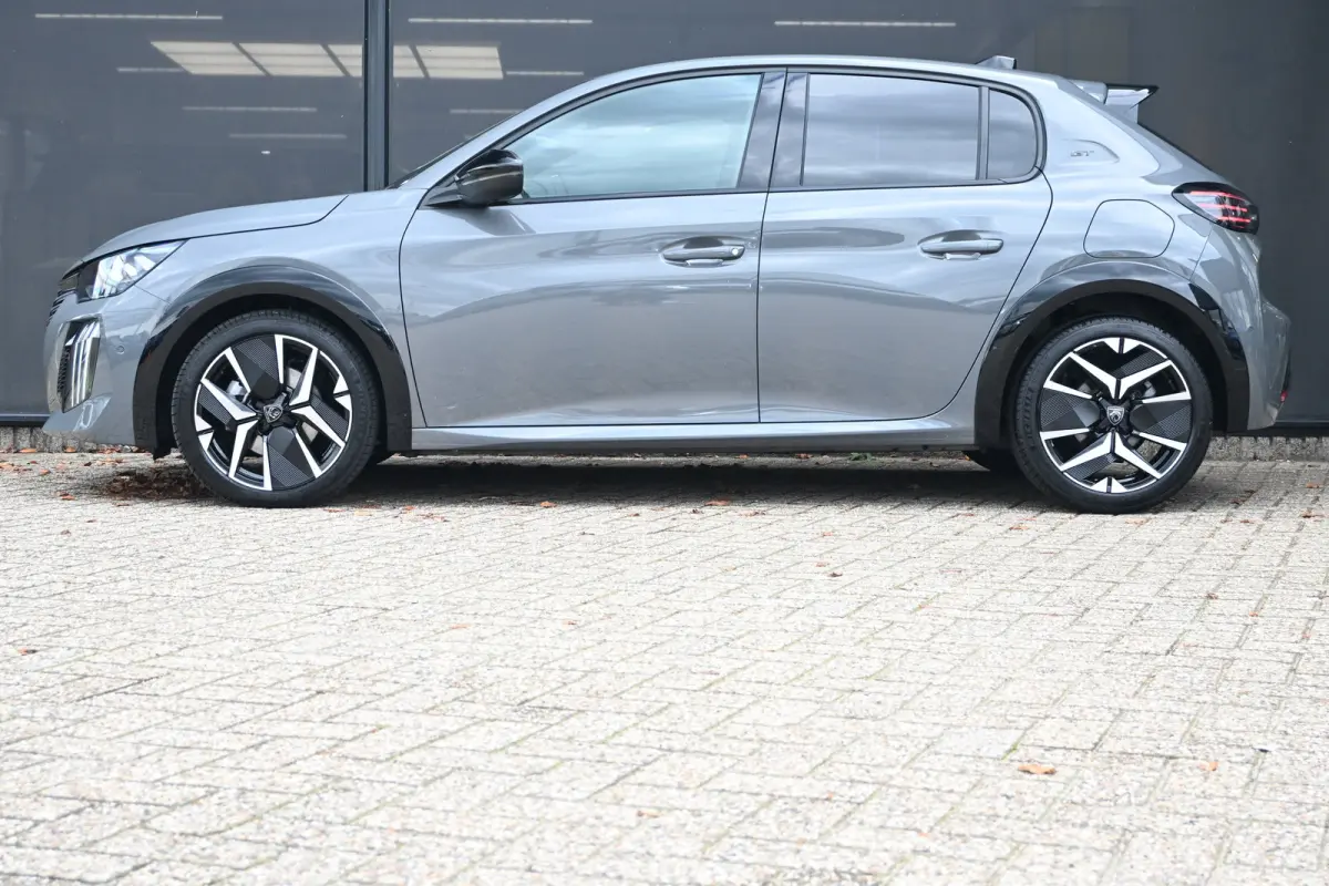 1.2 Hybrid 110 e-DCS6 GT tot 8 Jaar Garantie! | Navigatie | 360 Camera | Climate Control | Dodehoekdetectie | !!