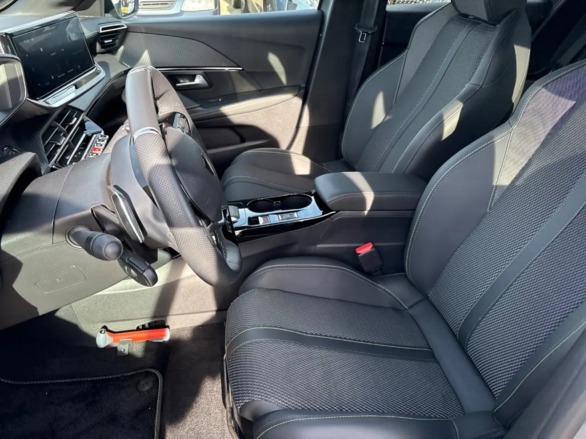 1.2 Hybrid 110 e-DCS6 GT tot 8 Jaar Garantie! | Navigatie | 360 Camera | Climate Control | Dodehoekdetectie | !!