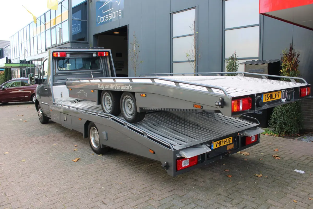 519 1.9 CDI L3 RWD met Tijhof aanhanger en Tijhof opbouw