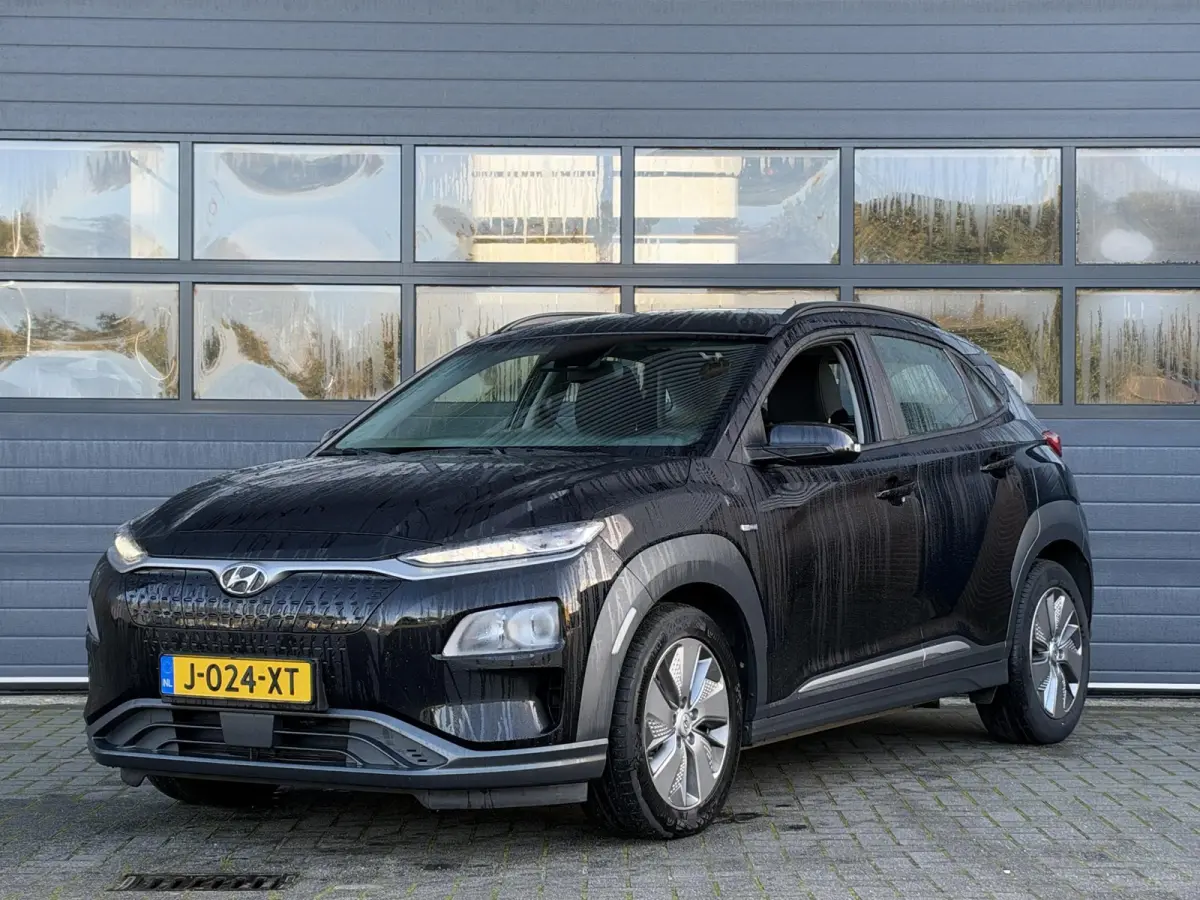 EV COMFORT 64 kWh (100% SOH) I 3-FASE LADEN I CLIMATE CONTROL I APPLE CARPLAY I P-CAMERA