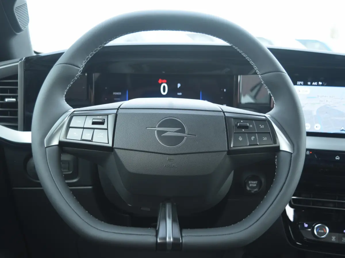 1.2 Turbo Hybrid Business Edition UIT VOORRAAD LEVERBAAR