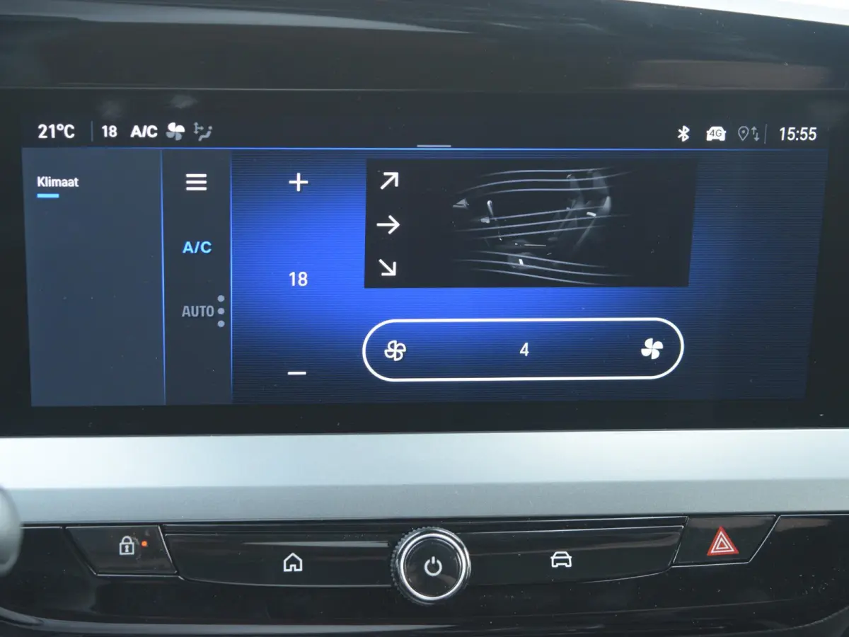 1.2 Turbo Hybrid Business Edition UIT VOORRAAD LEVERBAAR