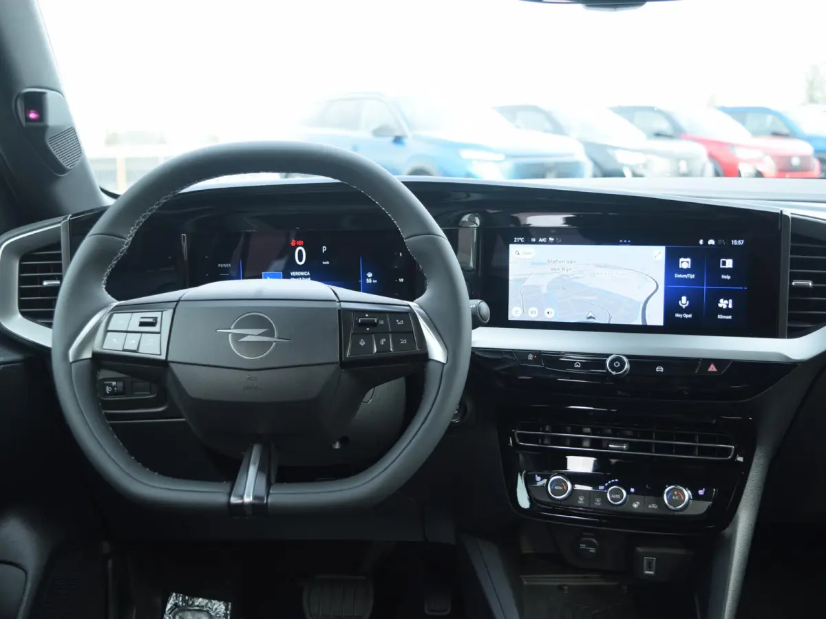 1.2 Turbo Hybrid Business Edition UIT VOORRAAD LEVERBAAR