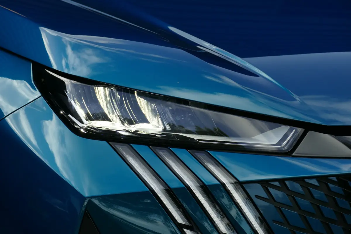 73KWH 210PK ALLURE / CAMERA / FULL-LED / KEYLESS / 97% SOH / 8 JAAR GARANTIE / NAVI / CLIMA / BLUETOOTH / CRUISECONTROL / 1E EIGENAAR / SCHITTERENDE STAAT !!
