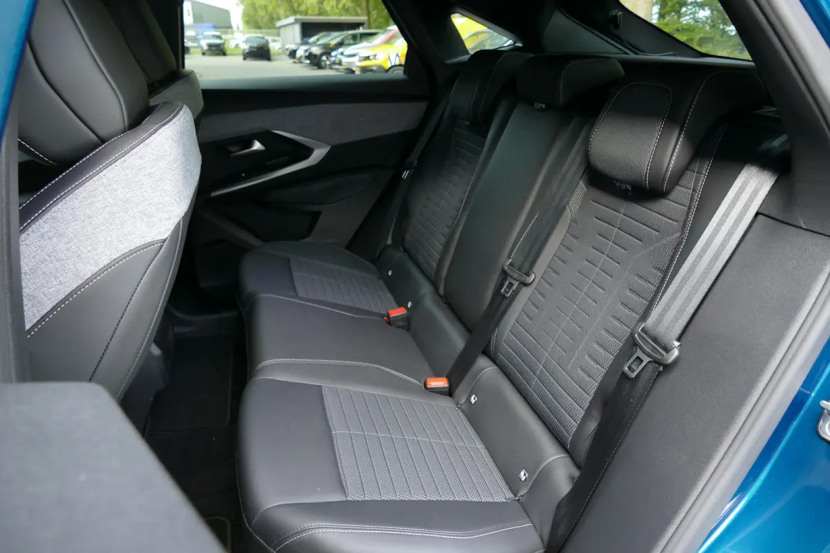 73KWH 210PK ALLURE / CAMERA / FULL-LED / KEYLESS / 97% SOH / 8 JAAR GARANTIE / NAVI / CLIMA / BLUETOOTH / CRUISECONTROL / 1E EIGENAAR / SCHITTERENDE STAAT !!