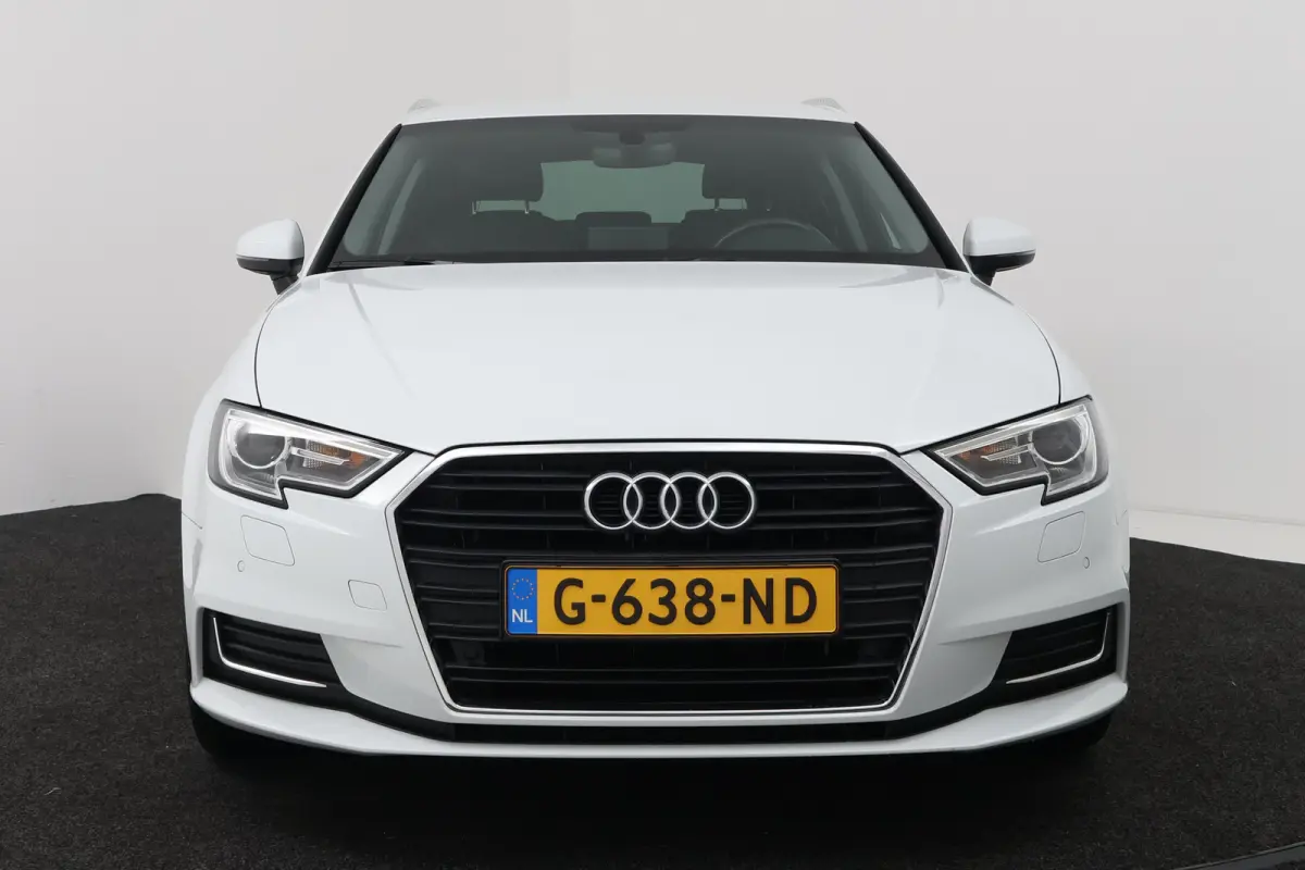 1.5 TFSI CoD Design Pro Line Plus (STOELVERWARMING, NAVIGATIE, CRUISE CONTROL, PARKEERSENSOREN)