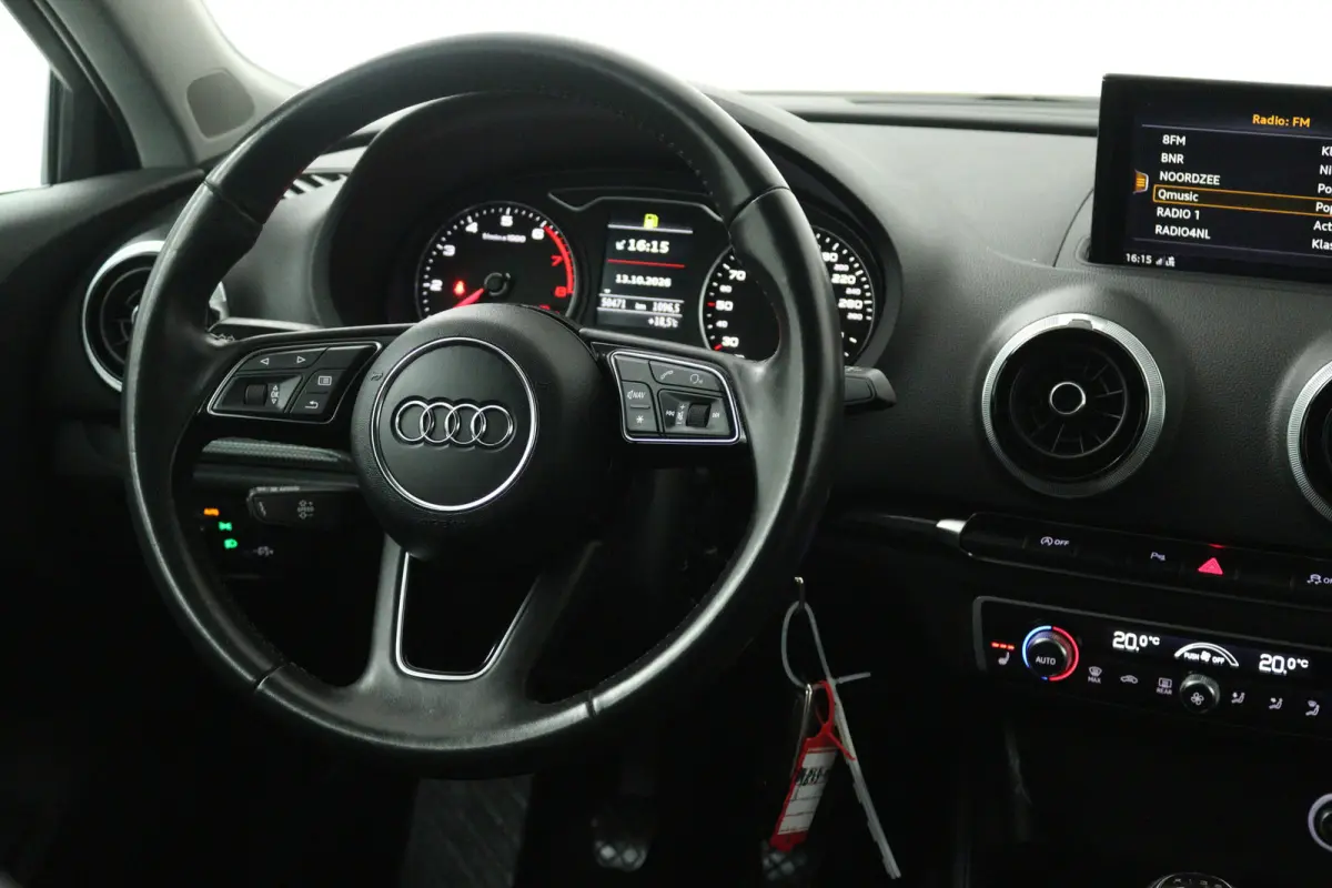 1.5 TFSI CoD Design Pro Line Plus (STOELVERWARMING, NAVIGATIE, CRUISE CONTROL, PARKEERSENSOREN)