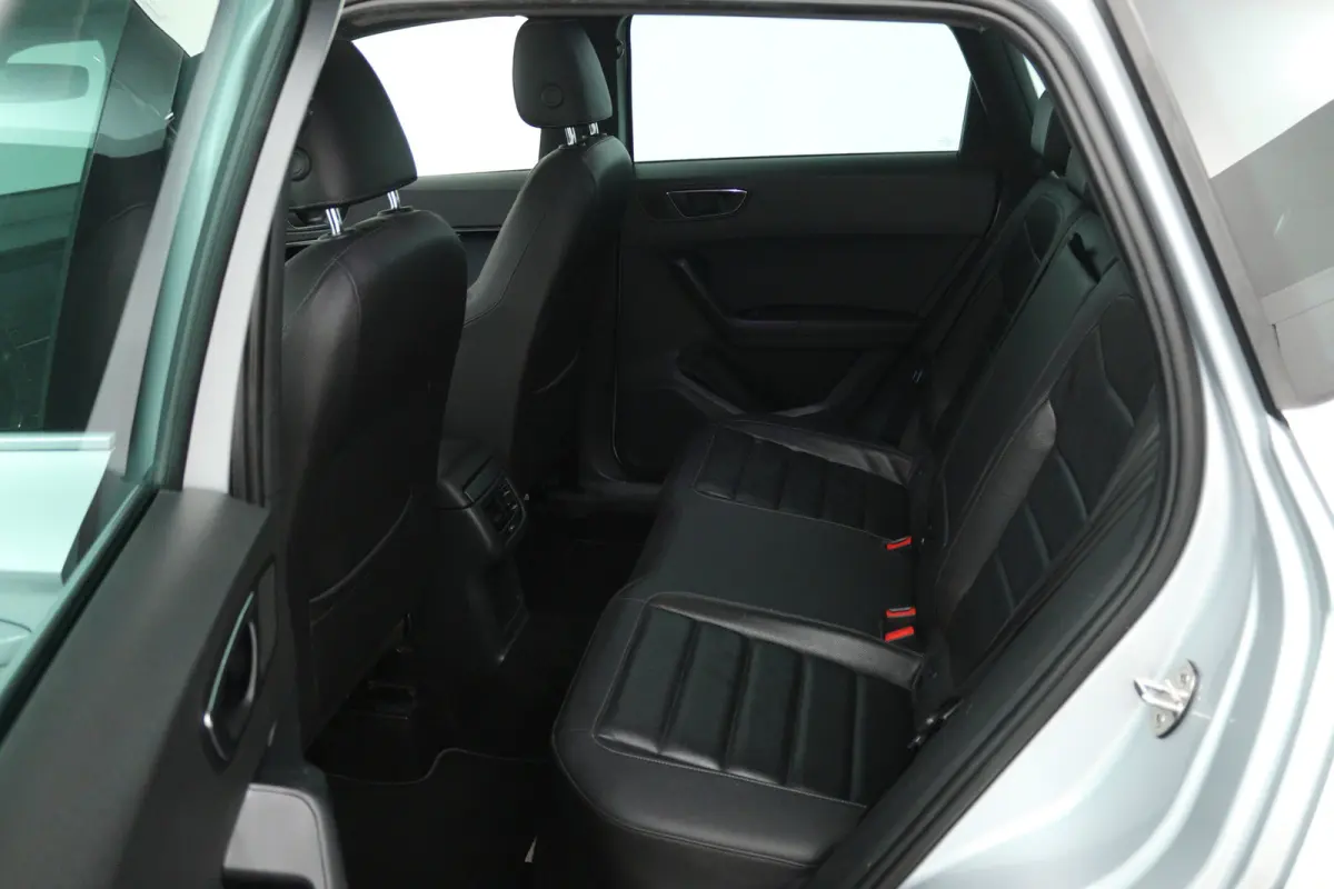 1.4 EcoTSI Xcellence (PANORAMADAK, STOELVERWARMING, CAMERA, CRUISE ADAPTIEF)