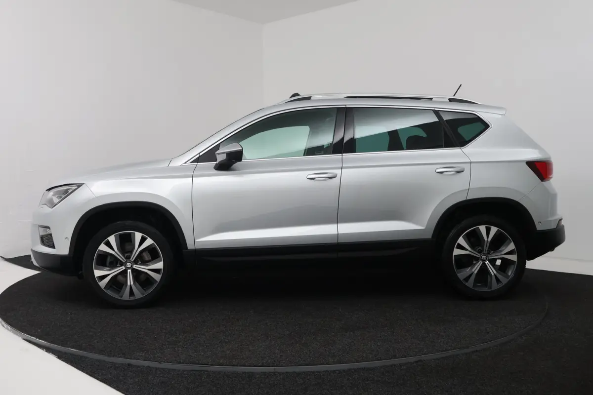 1.4 EcoTSI Xcellence (PANORAMADAK, STOELVERWARMING, CAMERA, CRUISE ADAPTIEF)