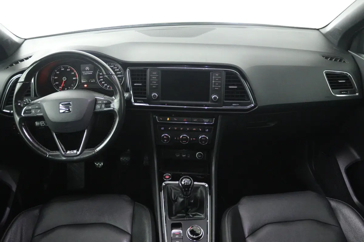1.4 EcoTSI Xcellence (PANORAMADAK, STOELVERWARMING, CAMERA, CRUISE ADAPTIEF)