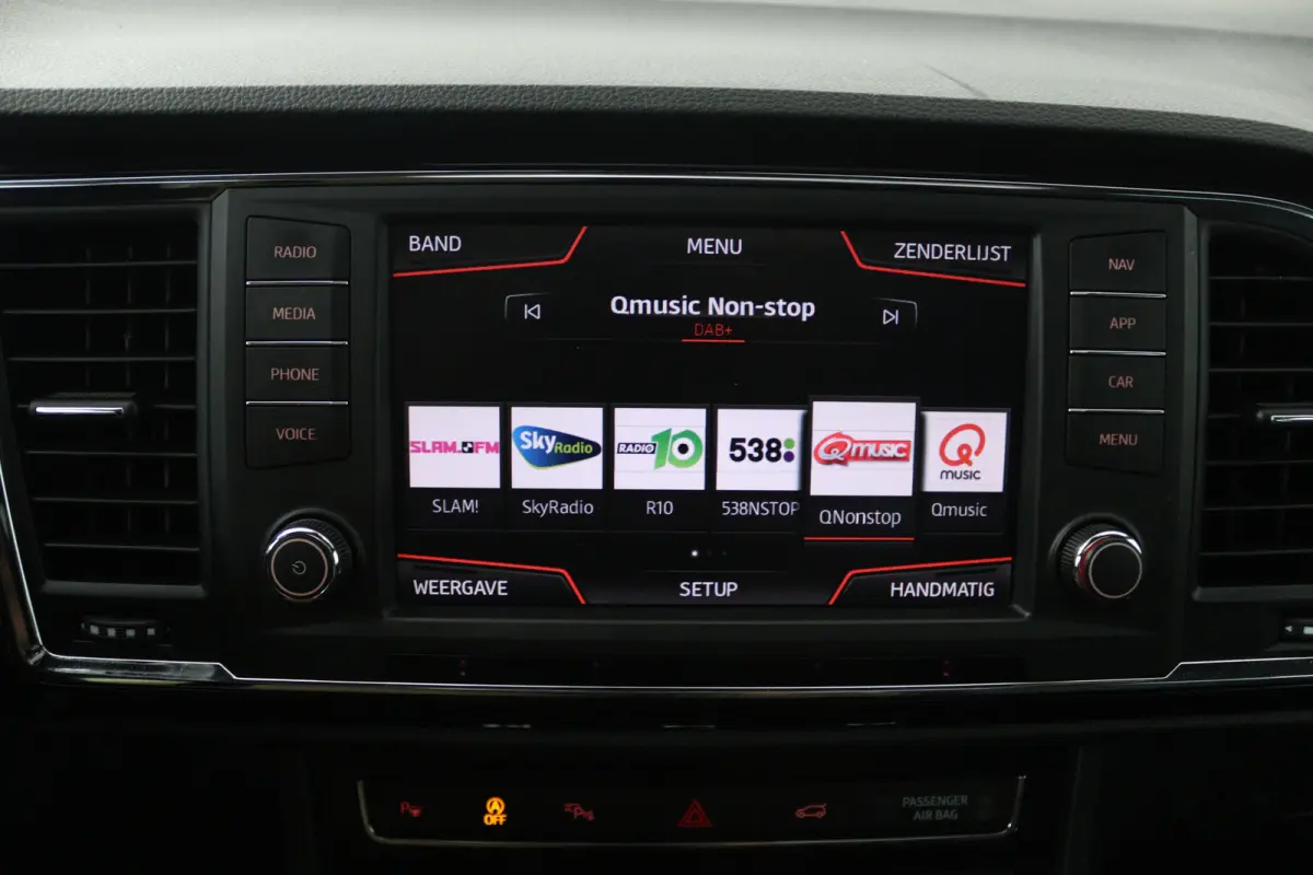 1.4 EcoTSI Xcellence (PANORAMADAK, STOELVERWARMING, CAMERA, CRUISE ADAPTIEF)