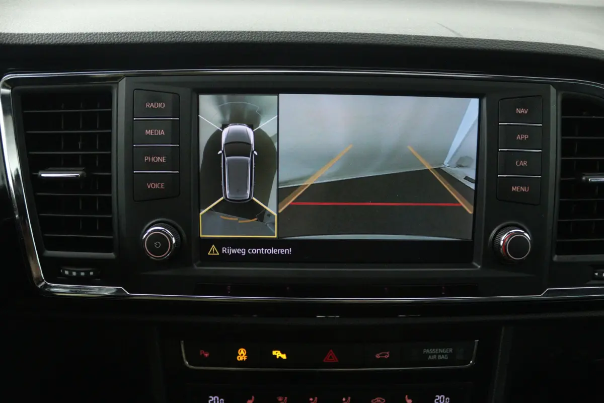 1.4 EcoTSI Xcellence (PANORAMADAK, STOELVERWARMING, CAMERA, CRUISE ADAPTIEF)